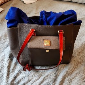 Dooney & Bourke